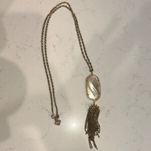 Kendra Scott Elegant Gold and Pearl Pendant Necklace